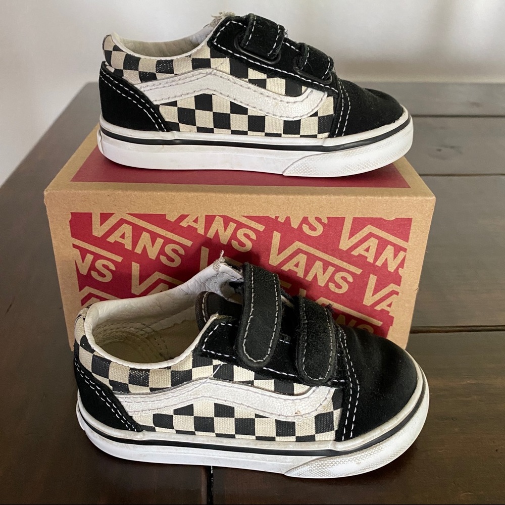 Vans Toddler Old Skool V size 6